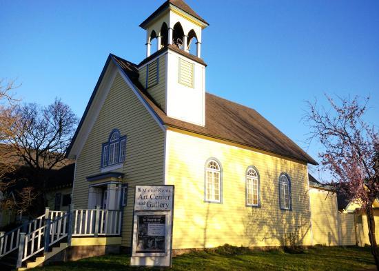 Maude Kerns Art Center